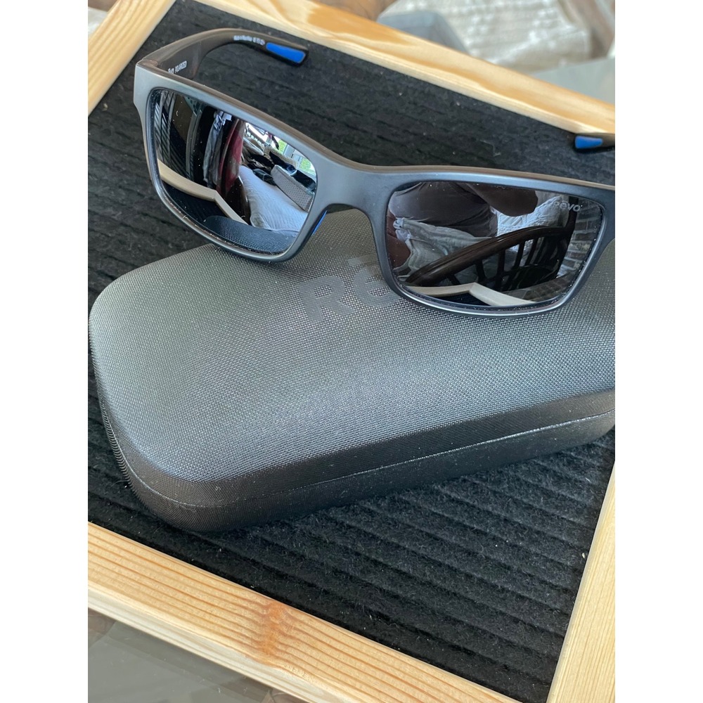 Revo Crawler RE 1027 01 Sunglasses - Picture 3 of 11